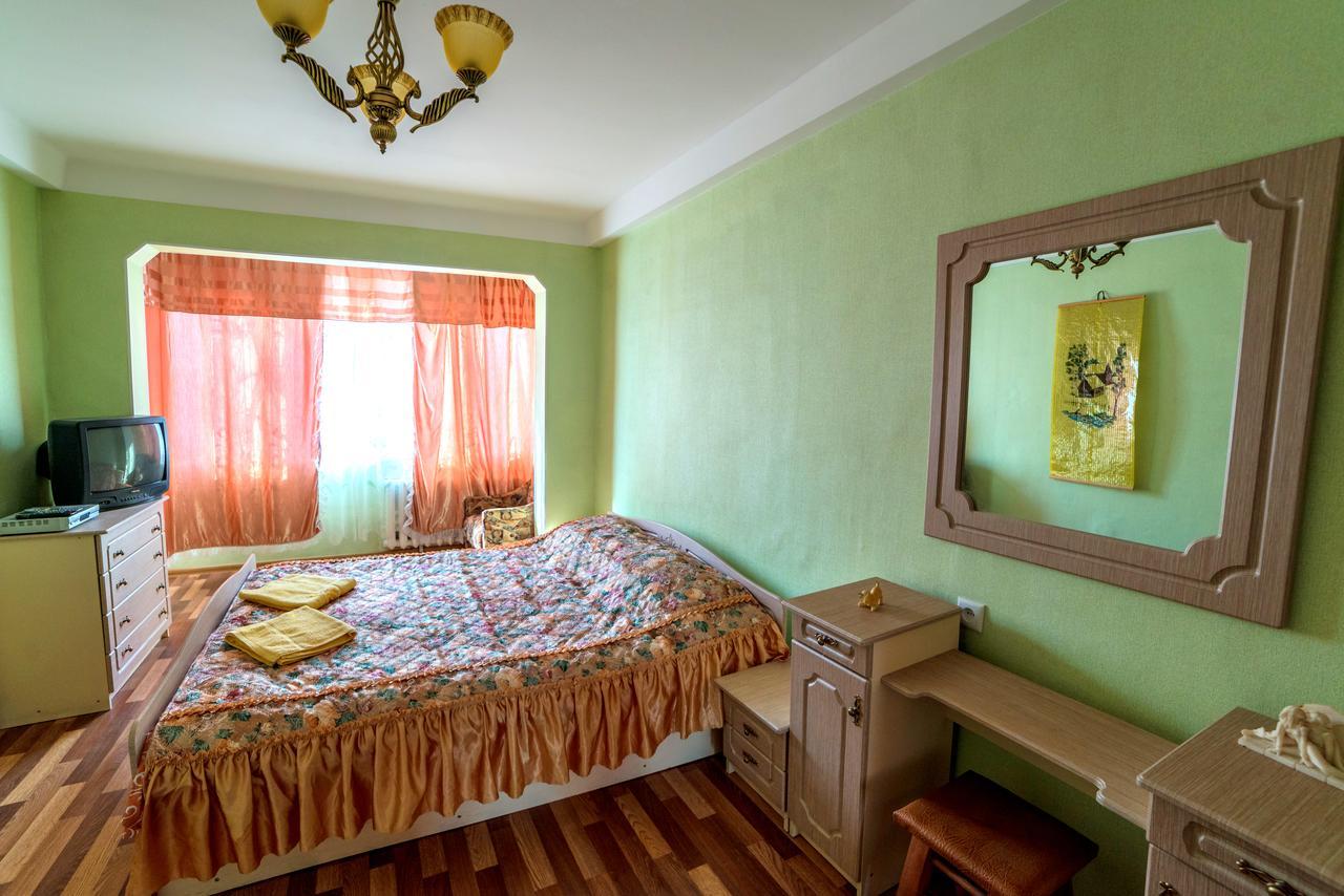 Apartments On Mykilska-Slobidka Kiev Exterior foto