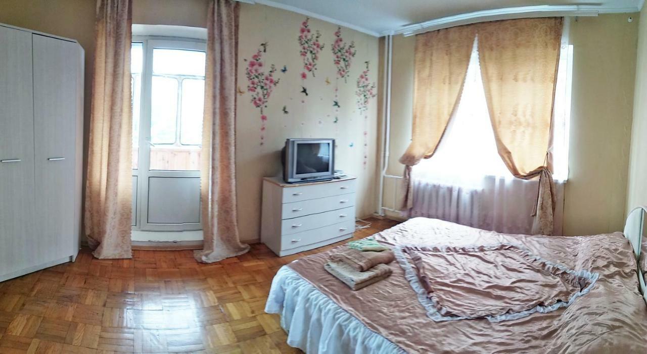Apartments On Mykilska-Slobidka Kiev Exterior foto
